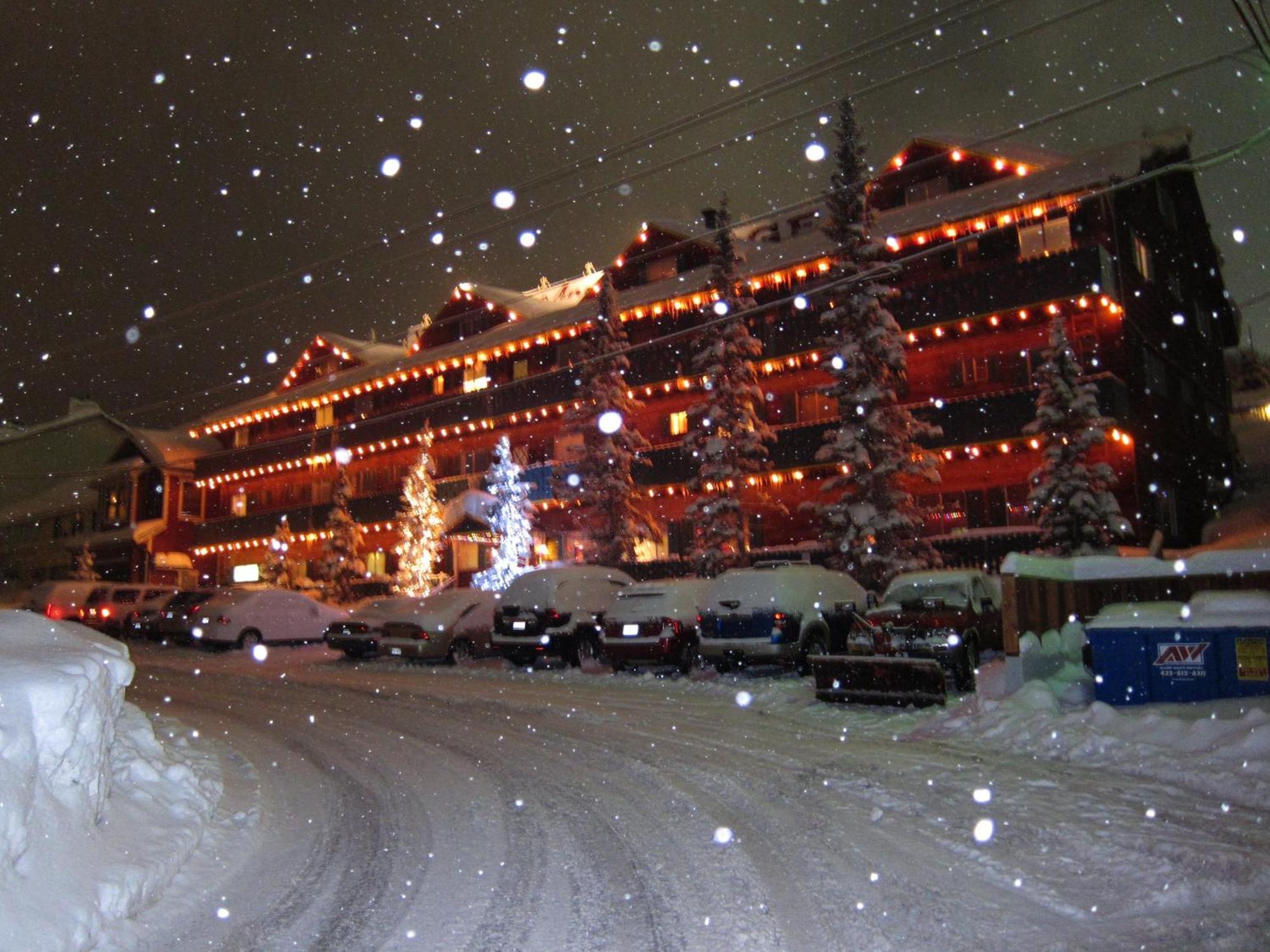 Chateau Apres Lodge Park City Exterior photo